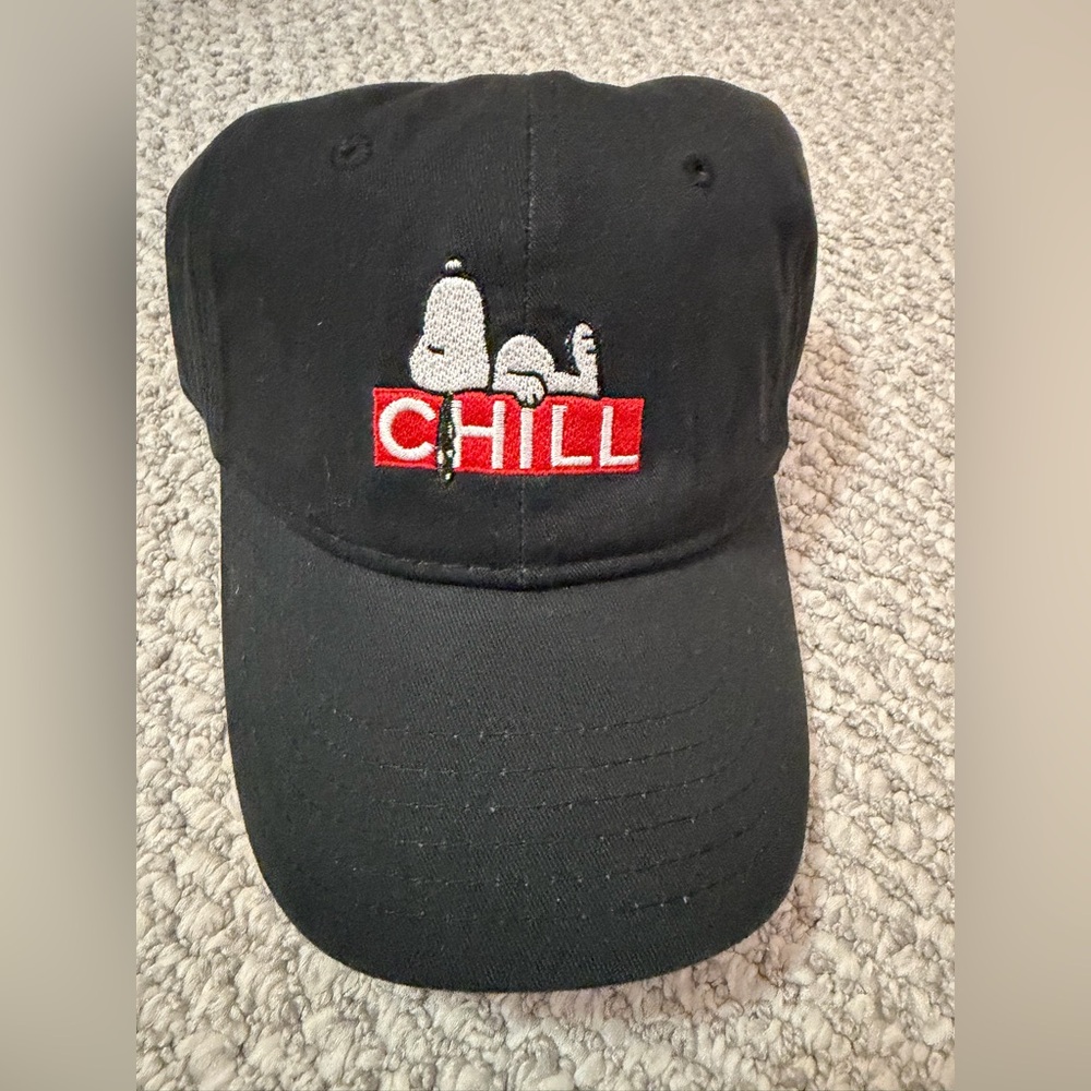 Peanuts Black Snoopy Chill Hat